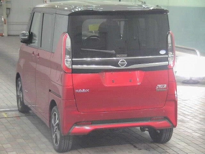 NISSAN ROOX