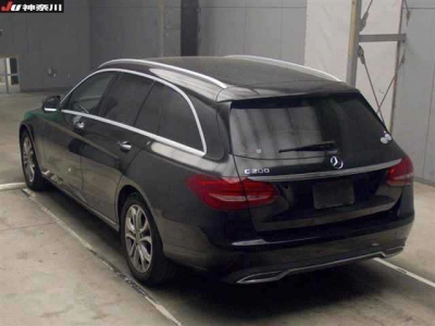 MERCEDES BENZ C CLASS