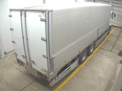 MITSUBISHI FUSO