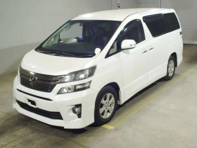 TOYOTA VELLFIRE