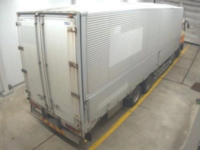 MITSUBISHI FUSO