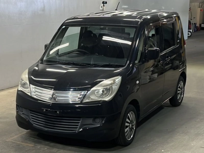 MITSUBISHI DELICA D:2