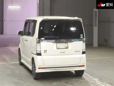 HONDA N BOX CUSTOM