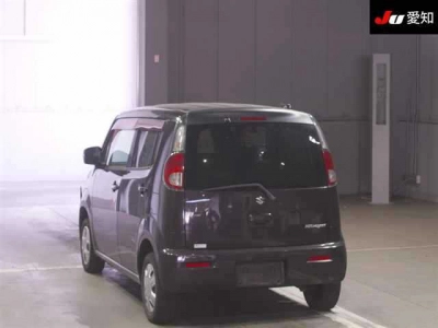 SUZUKI MRWAGON