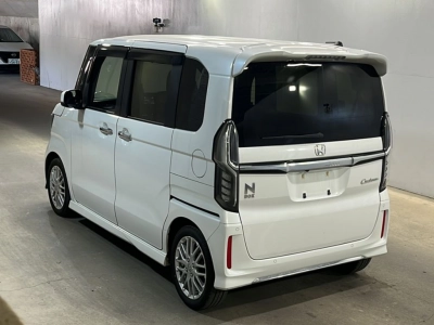 HONDA N BOX CUSTOM