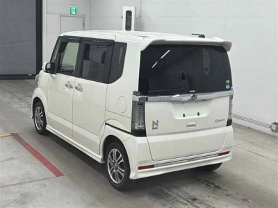 HONDA N BOX CUSTOM