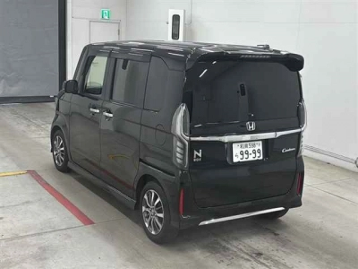 HONDA N BOX CUSTOM