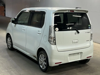 SUZUKI WAGON R STINGRAY