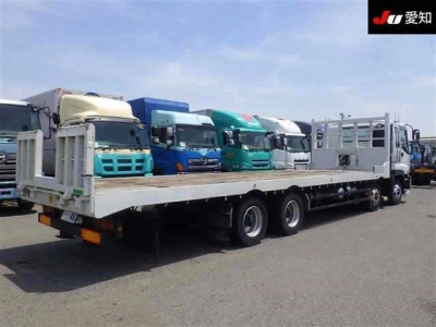 ISUZU GIGA