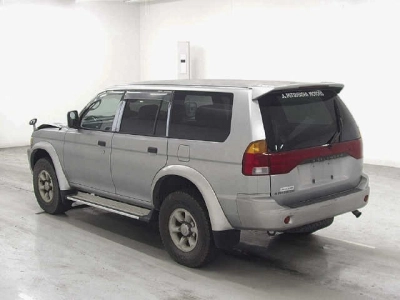 MITSUBISHI CHALLENGER