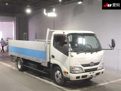 HINO DUTRO TRUCK