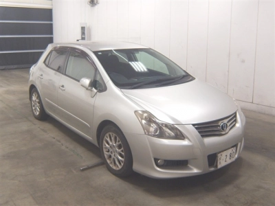 TOYOTA BLADE
