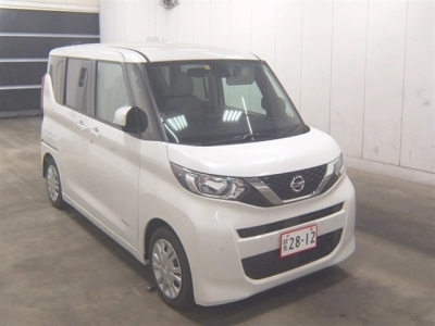 NISSAN ROOX