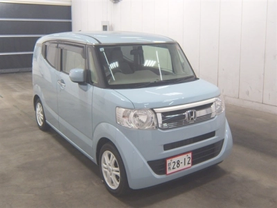 HONDA N-BOX SLASH
