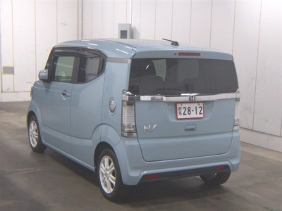 HONDA N-BOX SLASH