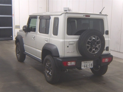 SUZUKI JIMNY NOMADE