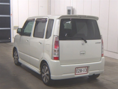 SUZUKI WAGON R STINGRAY