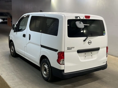 NISSAN NV200 VANETTE VAN