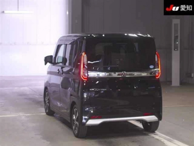 MITSUBISHI EK X SPACE