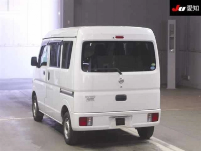 NISSAN NV100 CLIPPER
