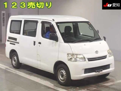 TOYOTA TOWN ACE VAN