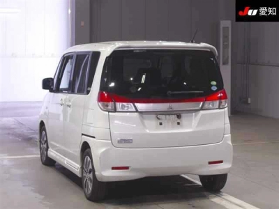 MITSUBISHI DELICA D:2