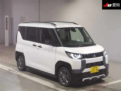 MITSUBISHI DELICA MINI