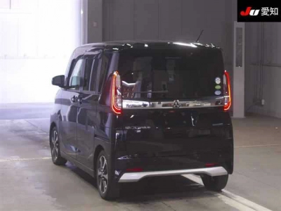 MITSUBISHI EK X SPACE