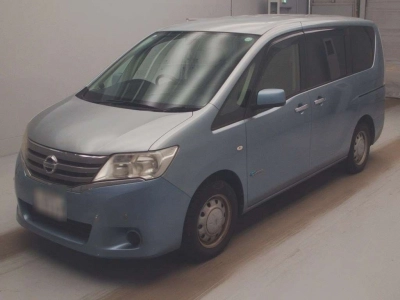 NISSAN SERENA