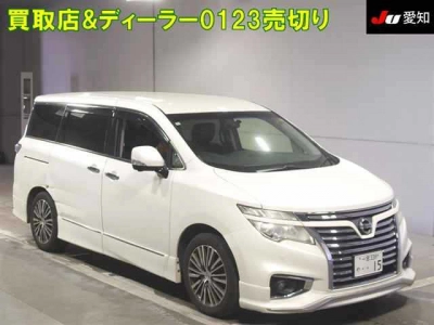 NISSAN ELGRAND