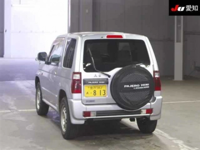 MITSUBISHI PAJERO MINI