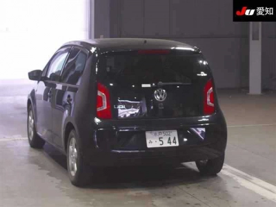 VOLKSWAGEN UP!