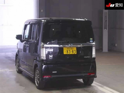 HONDA N BOX CUSTOM