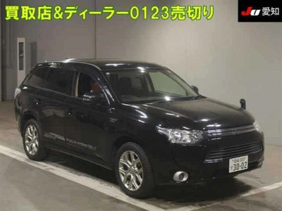 MITSUBISHI OUTLANDER PHEV