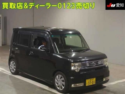 TOYOTA PIXIS SPACE