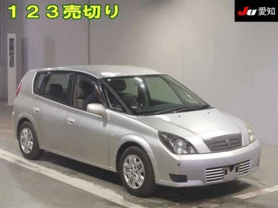 TOYOTA OPA