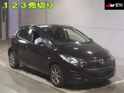 MAZDA DEMIO