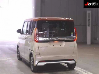 MITSUBISHI EK X SPACE