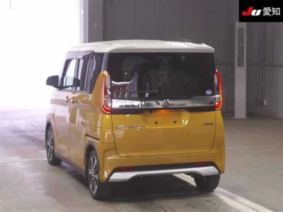 MITSUBISHI EK X SPACE