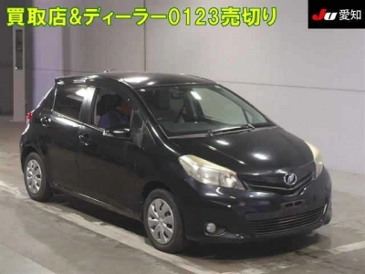 TOYOTA VITZ