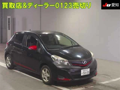 TOYOTA VITZ