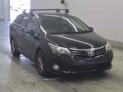 TOYOTA AVENSIS WAGON