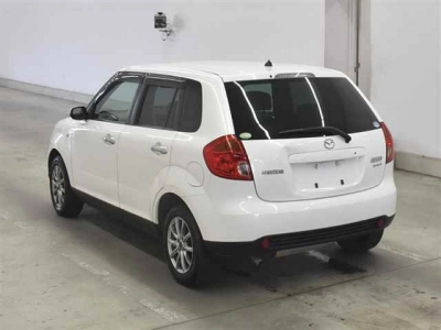 MAZDA VERISA