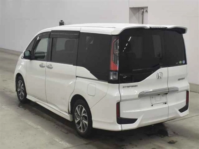 HONDA STEPWGN SPADA