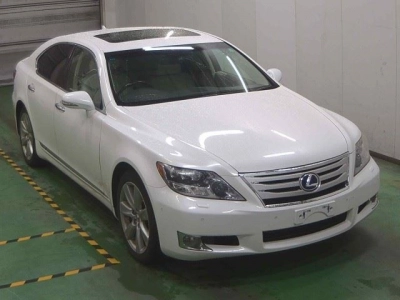 LEXUS LS
