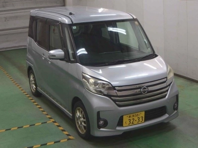 NISSAN DAYZ ROOX