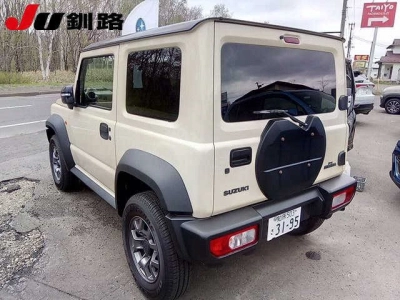 SUZUKI JIMNY SIERRA