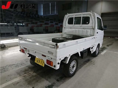 SUZUKI CARRY