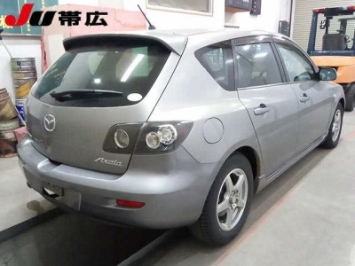 MAZDA AXELA SPORT