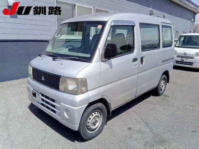 MITSUBISHI MINICAB
